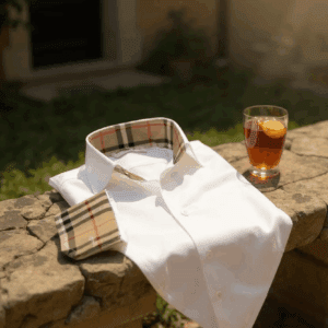 Fine quality cotton checked cuffs shirt.
