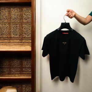New arrival prda logo round neck.